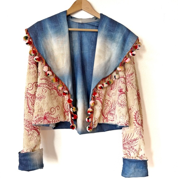 Petit Pois Denim Print Reversible Jacket with Pom Poms by Viviana Gabeiras - Picture 2 of 11